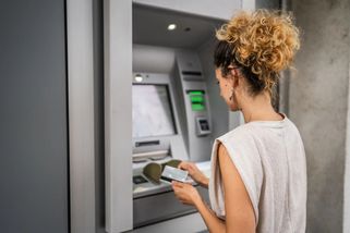 Toto se stalo s bankomaty v Polsku i Německu. Pohroma se řítí i na Česko - Techsvět